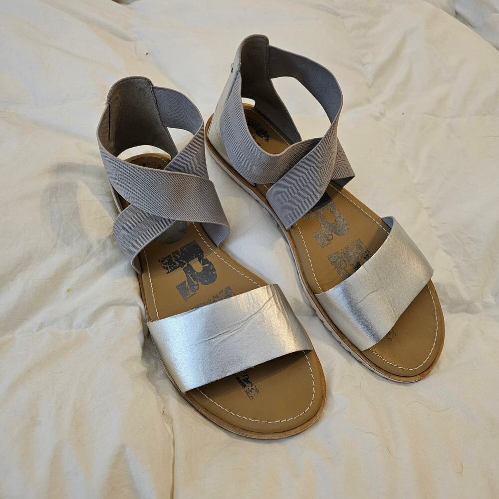 Sorel Silver Elastic Comfort Sandals Women’s Size 11 Sport Casual Slingback